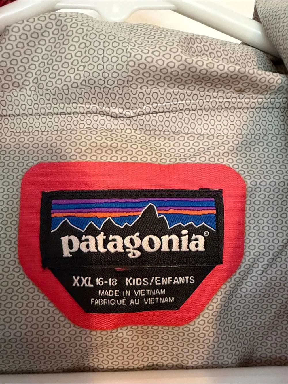 Patagonia Coral Pink lightweight rain Jacket